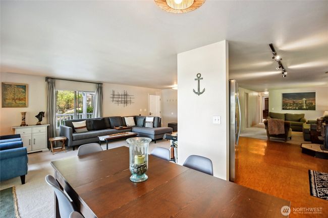 70 E Rustle Way, House other with 3 bedrooms, 2 bathrooms and 2 parking in Grapeview WA | Image 13