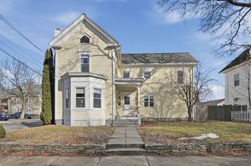 21 Whitman St, Leominster, MA, 01453-2944 | Card Image