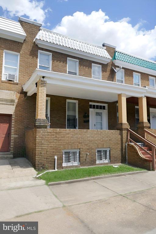 Lawnview Ave, Baltimore, MD 21213