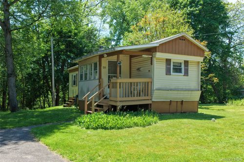 20 10th St, Catskill, NY, 12414-5024 | Card Image