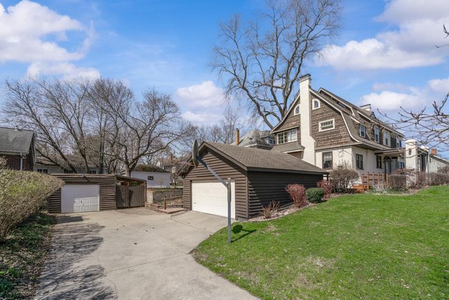 204 Monroe St, House other with 5 bedrooms, 4 bathrooms and null parking in Kalamazoo MI | Image 54