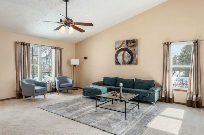 1107 Insco Loop, House other with 3 bedrooms, 2 bathrooms and null parking in Blacklick OH | Image 8