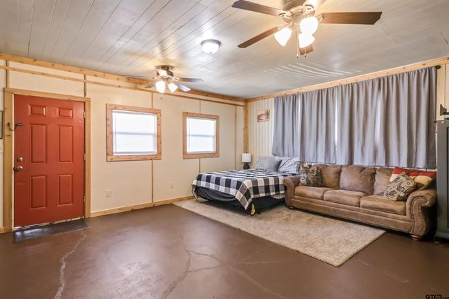 614 Maple Ave, House other with 4 bedrooms, 2 bathrooms and null parking in Cushing TX | Image 23