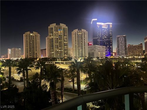 unit-505-2857 Paradise Rd, Las Vegas, NV, 89109-5289 | Card Image