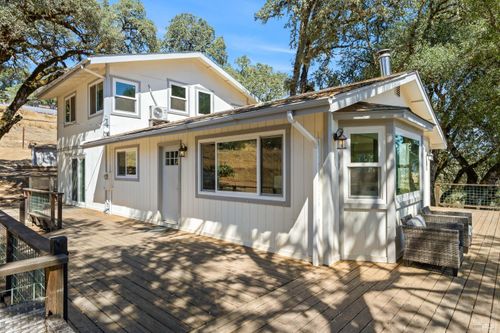8500 Black Bart Trl, Redwood Valley, CA, 95470-6255 | Card Image