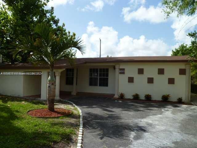 Allen St, Hollywood, FL 33024