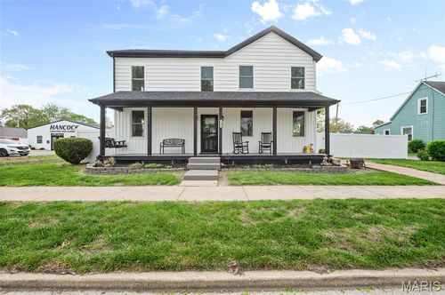 206 N Douglas Street, St Jacob, IL, 62281 | Card Image