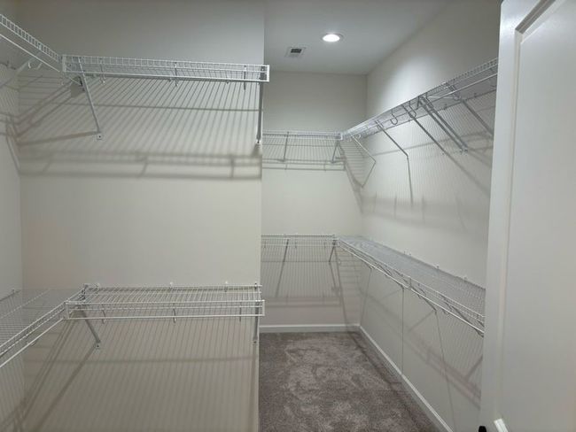 109 Hemingway Ln, House other with 2 bedrooms, 2 bathrooms and 2 parking in Coraopolis PA | Image 6