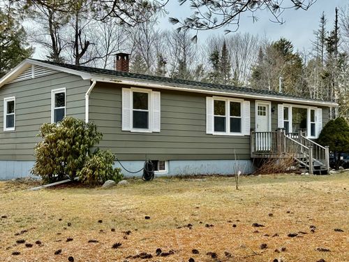 496 Court Street, Machias, ME, 04654 | Card Image