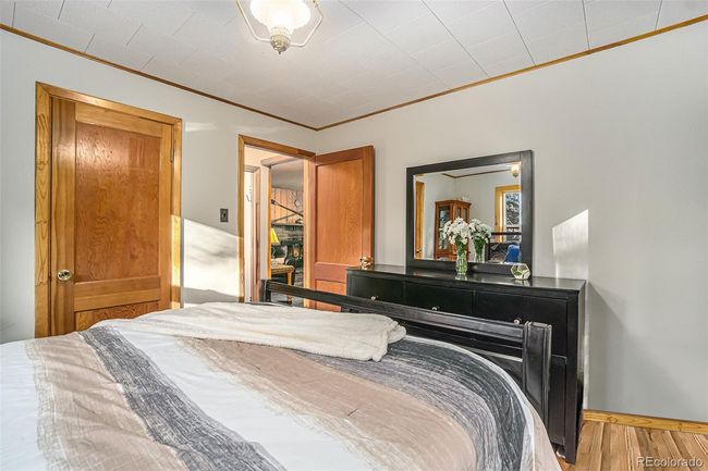 Bright second bedroom | Image 12