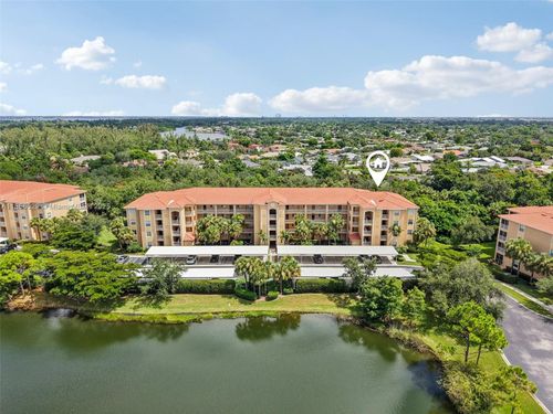 549-8341 Whiskey Creek Dr, FORT MYERS, FL, 33919 | Card Image