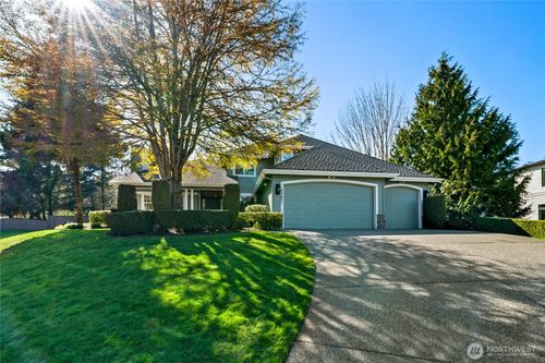 2401 Lyons Avenue Ne, Renton, WA, 98059 | Card Image