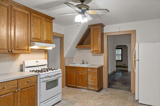 693 Bedford St, House other with 2 bedrooms, 1 bathrooms and null parking in Saint Paul MN | Image 20