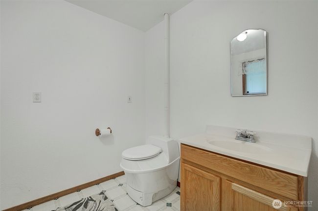40411 Mountain Loop Hwy, House other with 2 bedrooms, 1 bathrooms and null parking in Granite Falls WA | Image 12