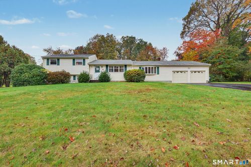 41 Woodlawn Road, Monroe, CT, 06468 | Card Image