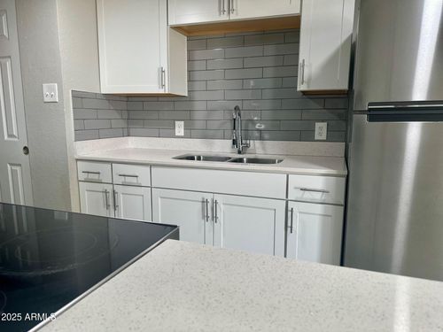 20-16801 N 26th St, Phoenix, AZ, 85032-2562 | Card Image