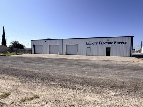 1308 N Nelson St, Fort Stockton, TX, 79735-3202 | Card Image