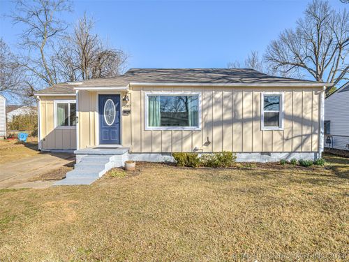 3707 42nd St, Tulsa, OK, 74107-6319 | Card Image