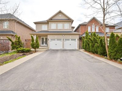 37 Sir Jacobs Cres, House other with 4 bedrooms, 4 bathrooms and 6 parking in Brampton ON | Image 1