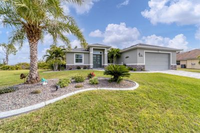 71 Pine Valley Place, House other with 3 bedrooms, 2 bathrooms and null parking in Rotonda West FL | Image 3