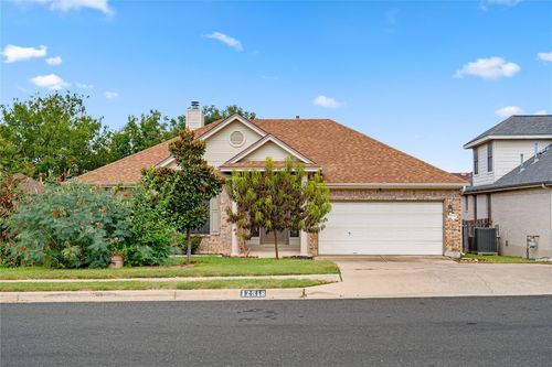 12318 Copperfield Dr, Austin, TX, 78753-7017 | Card Image