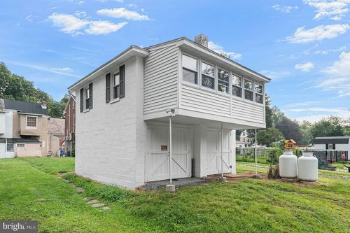 apt-b-176 Walnut Street, MONT CLARE, PA, 19453 | Card Image