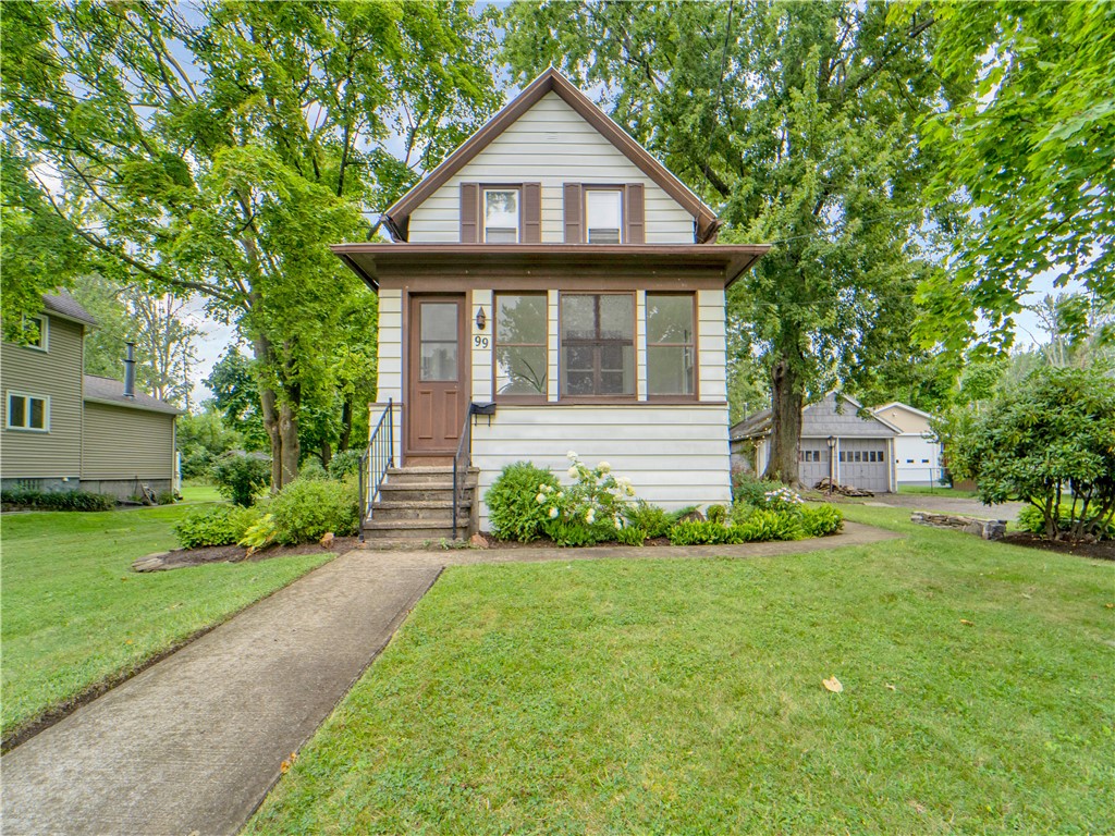 Orchard St, Webster, NY 14580