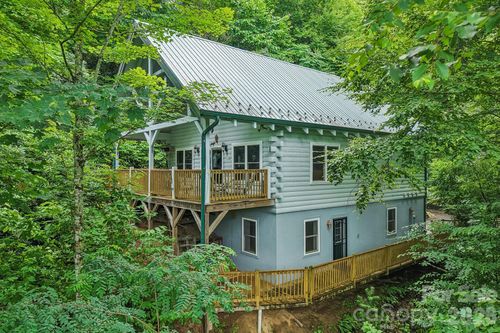1061 Setzer Cove Road, Maggie Valley, NC, 28751 | Card Image
