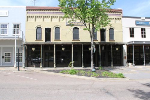 120 N Jefferson St, Ripley, TN, 38063-1522 | Card Image