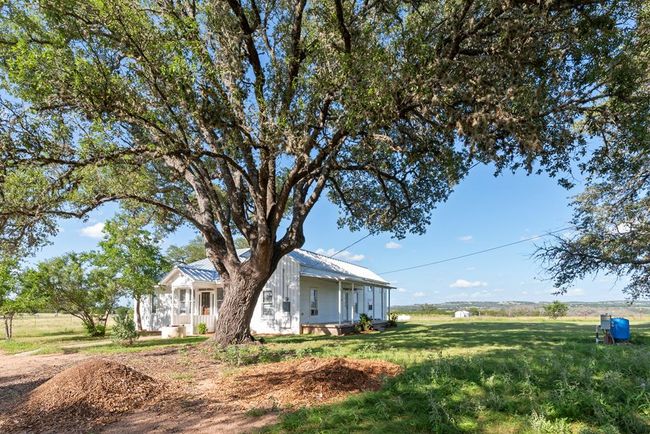 1649 Schumann Rd, Home with 3 bedrooms, 2 bathrooms and null parking in Stonewall TX | Image 26