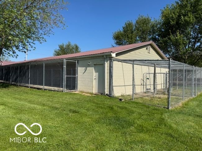 1025 Walnut St, Home with 0 bedrooms, 0 bathrooms and null parking in Edinburgh IN | Image 27