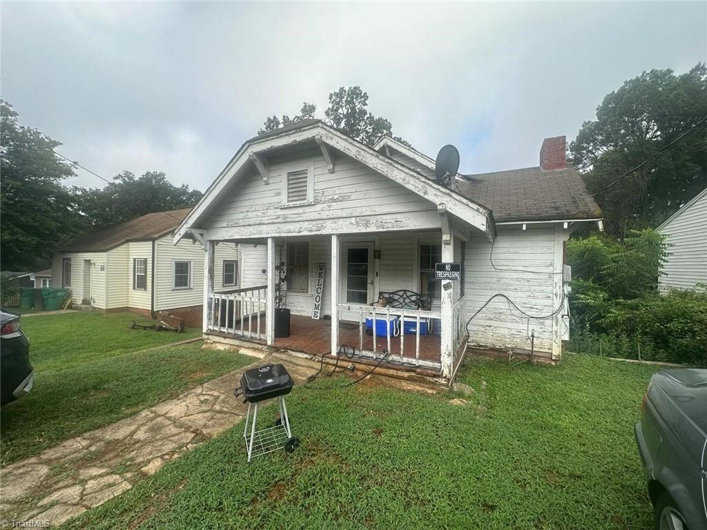 Wesley Dr, High Point, NC 27260