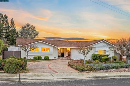 389 Mavis Dr, Pleasanton, CA, 94566-6807 | Card Image