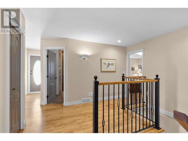 464 Cascia Dr, House other with 4 bedrooms, 4 bathrooms and 2 parking in Kelowna BC | Image 24