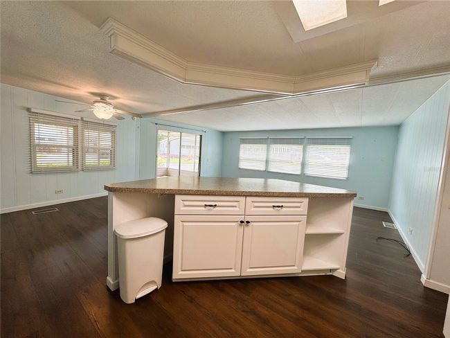 139 Royal Palm Dr, House other with 2 bedrooms, 2 bathrooms and null parking in LEESBURG FL | Image 14