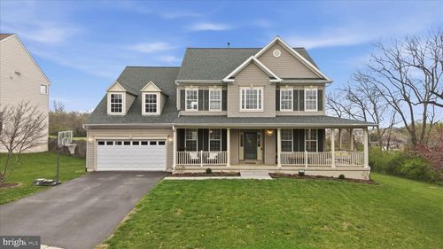 122 Revere Dr, CHARLES TOWN, WV, 25414 | Card Image