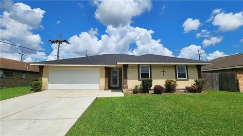 2214 Friendship Dr, Harvey, LA, 70058-3008 | Card Image