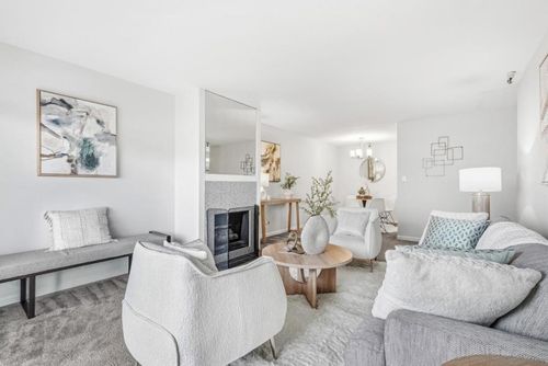 216-400 Ortega Ave, Mountain View, CA, 94040-1442 | Card Image