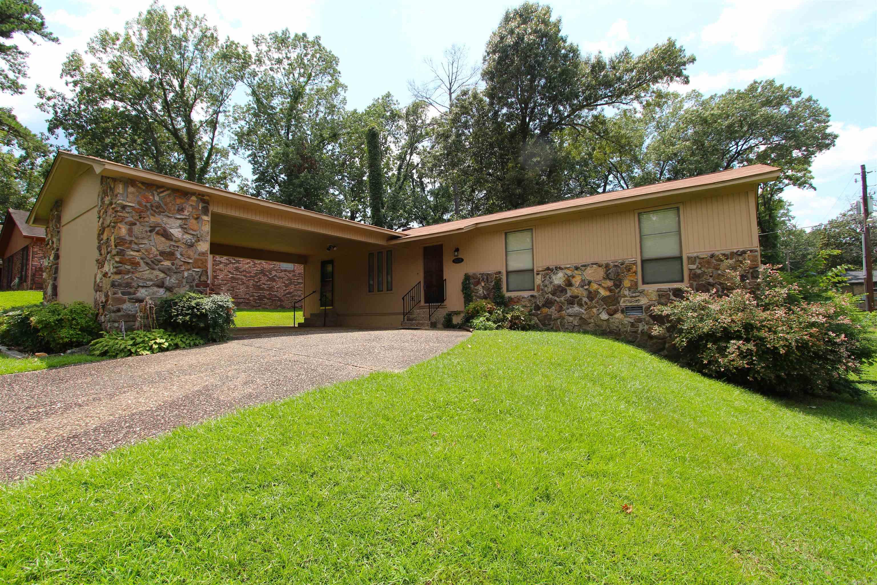 Robin Rd, Little Rock, AR 72204 #1