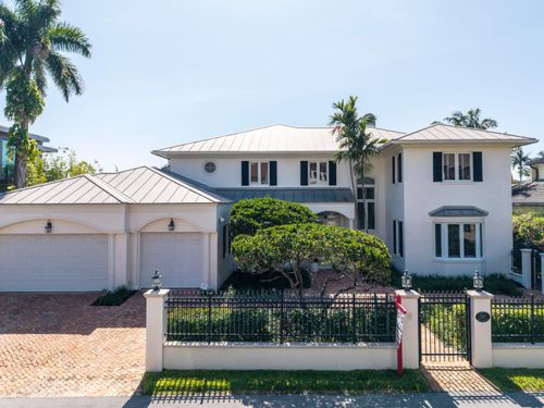 704 Isle Of Palms Dr, Fort Lauderdale, FL, 33301-2512 | Card Image