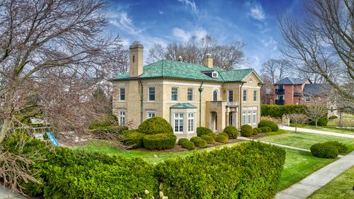 123 Oxford Rd, Kenilworth, IL, 60043-1206 | Card Image