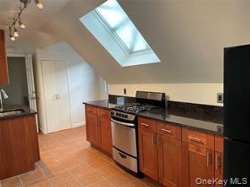 3-85 89th St, Woodhaven, NY, 11421-1324 | Card Image