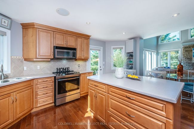 5 - 14 Zimmerman Dr, Condo with 3 bedrooms, 4 bathrooms and 2 parking in Caledon ON | Image 13