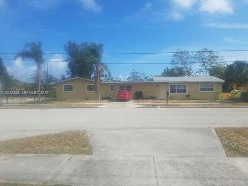 4214 Greenwood Ave, West Palm Beach, FL, 33407-3716 | Card Image