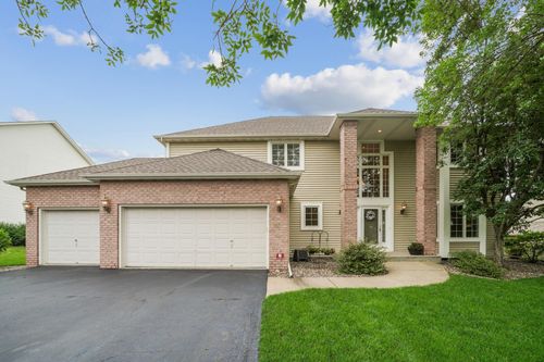 8017 Lismore Cir, Eden Prairie, MN, 55347-2159 | Card Image