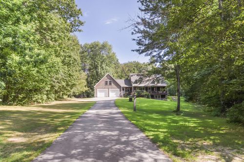 11 Read Road, Windham, ME, 04062 | Card Image