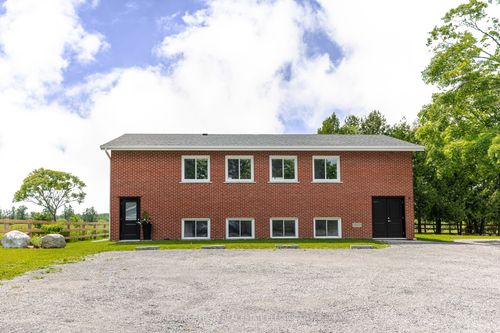 724 Centre Rd, Douro Dummer, ON, K0L2H0 | Card Image