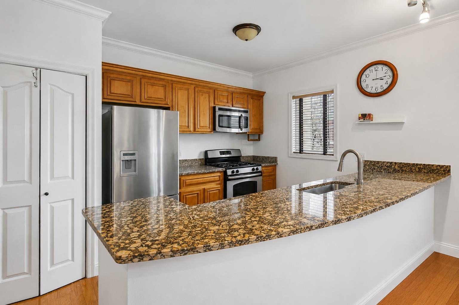 Residential in West New York 5