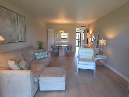 j102-2101 W Woolbright Rd, Boynton Beach, FL, 33426-6374 | Card Image