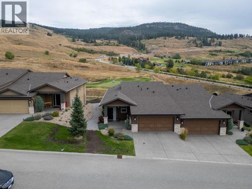 37-1836 Tower Ranch Blvd, Kelowna, BC, V1P1S8 | Card Image